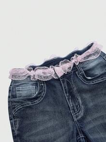 ROMWE J-Fashion Celana Jeans Wanita Model Crop Top Model Y2K dengan Hiasan Renda dan Ruffle, Potongan Pas Badan dan Model Mengembang, Panjang 3/4. - Biru - View 4