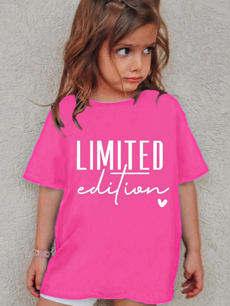 SHEIN Young Girl Heart & Slogan Graphic Drop Shoulder Tee, School, Campus, College Summer Holiday - Hot Pink - View 1