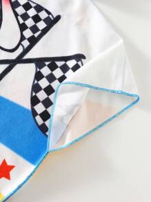 SHEIN Leap Crew 2 Packs Young Boy Leisure Sports College Artistic Style Retro Shawl Swimming Towel With Big Car Pattern Suitable For Back To School Suitable For Vacation Swimming Suitable For Daily Use Suitable For School Suitable For Travel Suitable For Sports Suitable For Spring And Summer Seasons - White - View 7