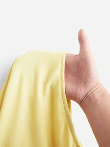 SHEIN VCAY 2pcs/Set Women Vacation Fitted Cropped Contrast Lace Bandeau Top & High Waist Mini Skirt Outfit, Spring/Summer