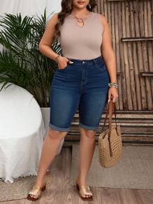 EMERY ROSE Plus Size Feminino Bolso Enrolado Bainha Justa Casual Versátil Denim Shorts - Azul - Visão 4