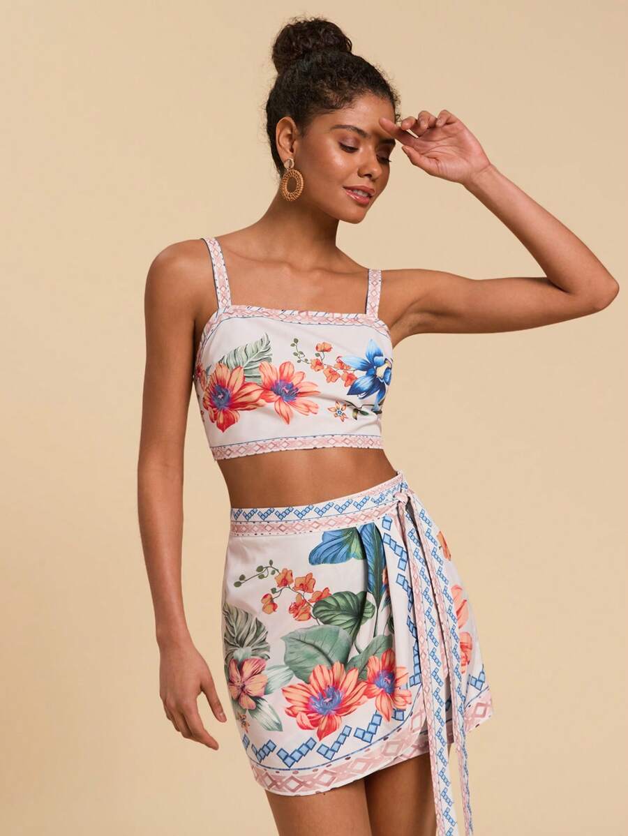 Travachic 2pcs/Set Tropical Print Crop Cami Top & Mini Skirt - Multicolor - View 1
