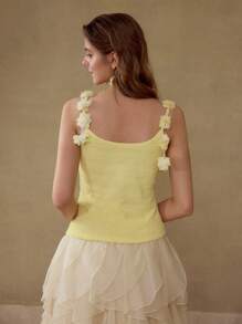 MOTF PREMIUM TEXTURED FLOWER APPLIQUES CAMI TOP