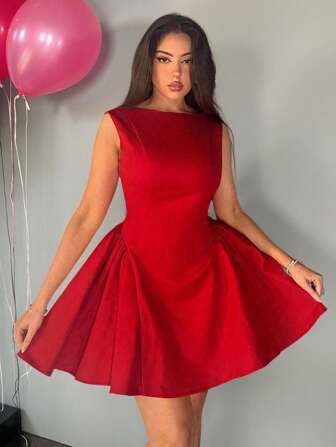 SHEIN Privé 女士性感露背无袖红色连衣裙，优雅浪漫风格，适合派对、节日、返校、约会之夜、婚礼、生日