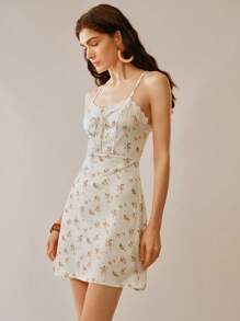 SHEIN LUNE Vestido de punto con cordones y ribete de encaje con estampado floral diminuto, lindo y sexy