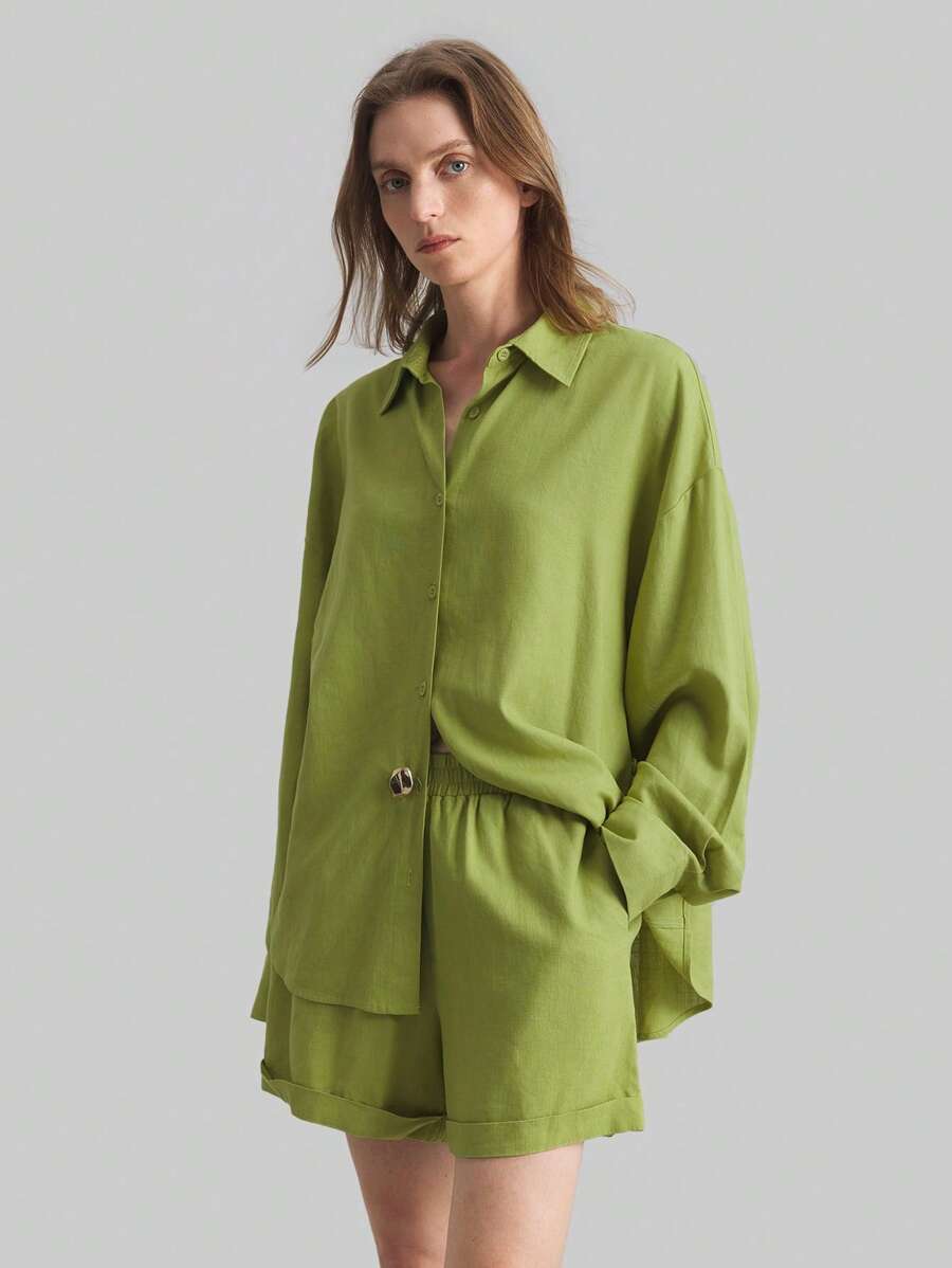 Ontre 2 件女士亚麻绿色宽松蝙蝠袖长袖衬衫和阔腿短裤休闲套装，可拆卸金属纽扣不对称门襟，波西米亚风格，度假节，春夏