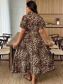 SHEIN Clasi 大码女式豹纹腰泡泡袖连衣裙