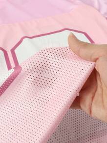 ROMWE MEN Prep Men Jersey Number Letter Satin Graphic V-Neck Tee, 2000s Style - Pink - View 7