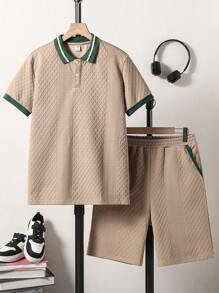 SHEIN Vacaura 2pcs/Set Teenage Boys Fashionable Polo Collar T-Shirt And Casual Shorts Set