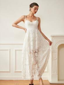 BELROSIE Robe longue de style bohème à la mode pour les vacances à la plage en été, avec fleurs ajourées en dentelle blanche, design Top de gamme, coupe slim, idéale pour la plage et les vacances - Blanc - Voir 4