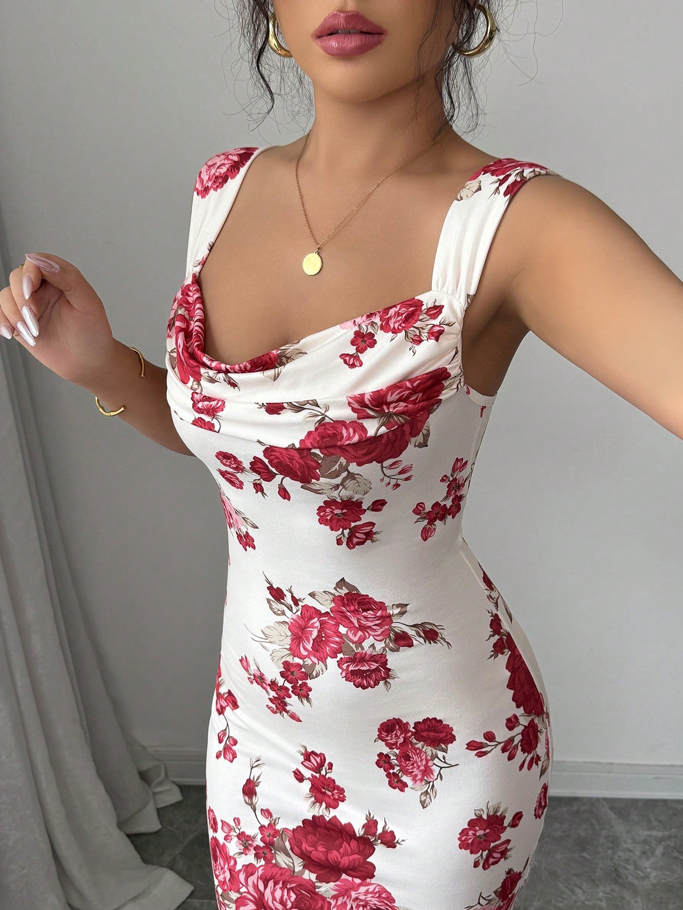 Elenzga فستان نسائي كاجوال بطبعة وردة ورقبة منسدلة...