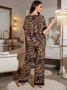 LuxeNights Lace Patchwork V-Neck Short Sleeve Top & Pants With Leopard Print Women Pajama Set, Vacation