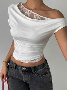 Siren Gaze Blusa corta con cuello asimétrico de encaje de doble capa, ajuste ceñido, estilo sexy, para conciertos/raves/Pascua, verano, estilo bohemio, festivales de música y vacaciones