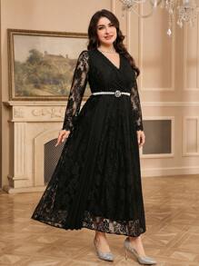 Modelyn Plus Size Elegant Solid Color Lace Long Dress - Black - View 5
