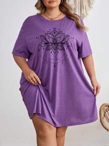 SHEIN CURVE+ 大码音乐节T恤，休闲简约大码莲花净色圆领宽松短袖连衣裙，适合夏季穿着 - 紫色 - 查看 3
