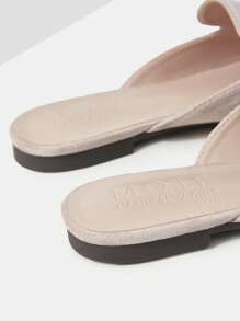 MOTF PREMIUM WOMEN'S SIMPLE & COMFORTABLE FLAT SHOES FOR CHRISTMAS - Baby Pink - View 6