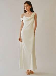 Chiquease 优雅婚礼季女士缎面细肩带修身连衣裙 - 米色 - 查看 4