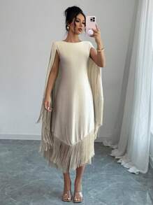 Elenzga Vestido con mangas tipo capa y dobladillo con flecos