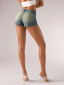 SHEIN BAE Women's Front Button Pocket Simple Denim Shorts, Casual Everyday Jeans Shorts Jean Shorts Summer Outfits For Women Vacation Outfits Woman Beach Outfits For Woman 90s Clothes Business Casual Woman Western Wear Women Jorts Fashion Women Spring Outfits For Women, Night Out, Streetwear