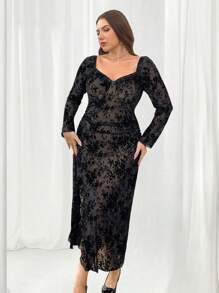 SHEIN Privé Plus Size Elegant Black Cocktail Maxi Dress,Autumn Curve Floral Flocked Square Neck,Ruched Bust,Slit,Ruffle Hem Versatile Professional Party - Black - View 3