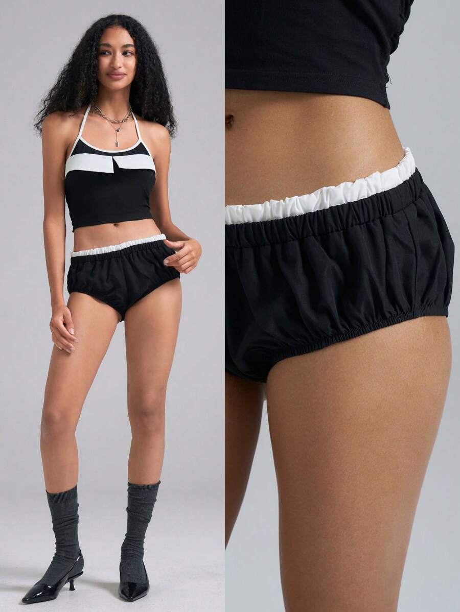 Easelle Women's Casual 2 In 1 Contrast Color Flower Bud Shorts - Black and White - View 1