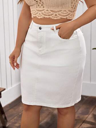 EMERY ROSE Plus Size Simple Solid Color Casual Versatile Denim Skirt