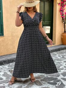 SHEIN VCAY 大码度假浪漫黑白心形印花褶皱盖袖松紧腰 A 字长裙 - 黑與白 - 查看 2