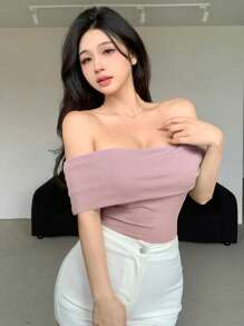 DAZY 休闲简约纯色露肩紧身 T 恤