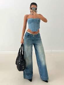 EURMUSE WOMEN WIDE LEG LOW WAIST JEANS BELT DETAIL - Light Wash - View 1