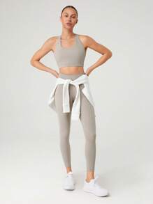 GLOWMODE Set de 2 piezas: Sujetador deportivo Powersculpt™ de espalda cruzada con tirantes anchos que absorbe la humedad y proporciona una sensación fresca, y mallas de 24" para entrenamiento de alto impacto, correr y entrenar con copas desmontables