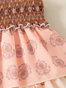 SHEIN Young Girl Rose Floral Retro Print Shirred Trim Contrast Color Detailed Shoulder Strap Tiered Hem Dress With Exquisite Lace Design, Like A Cake Young Girls Clothing Dress Clothes For Girls Young Girls Dresses Girl Clothes For Kids Young Girls Dresses