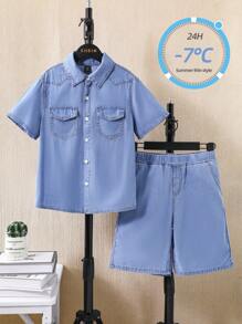 SHEIN Conjunto de 2 piezas para niño preadolescente: camisa vaquera de manga corta azul claro de sensación fresca y cómoda, y pantalones cortos vaqueros sueltos con cintura elástica, para uso diario y las cuatro estaciones. Ropa informal y casual para niños.