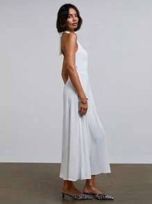 Athîral Women Solid Color Casual Halter Dress