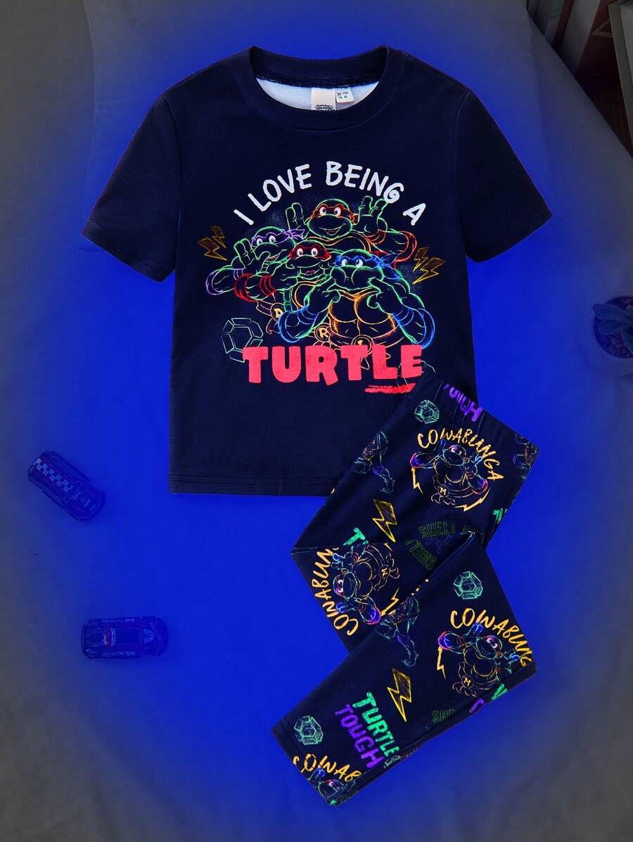 TEENAGE MUTANT NINJA TURTLES | SHEIN Young Boy Fashionable Glow-In-The-Dark Full Print Turtle Pattern Knitted Snug Fit Pajama Set - Black - View 1