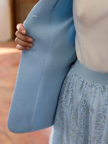 ZEYLAH 刺绣装饰腰部修身西装外套 - 藍色 - 查看 8