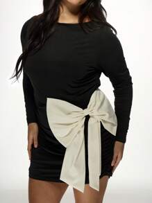MISSGUIDED PLUS Plus Size Long Sleeve Mini Bodycon Dress Ruched Side Statement Bow Party Evening Holiday Special Occasion Form-Fitting Dress - Black and White - View 6