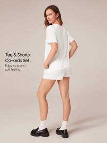 GLOWMODE Bộ 2 áo thun Modal Relaxed Fit & quần short cạp rút CloudKnit 2,5'' có túi bên hông, mặc thường ngày, xuân hè - trắng - Xem 2