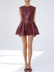 Aveloria Modichic 欧美风格安哥拉红复古设计 PU 圆领腰部收褶短袖女式短裙 - 酒紅色 - 查看 5