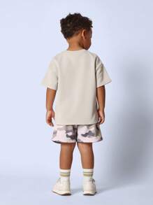 SUMWON 超大号都市街头风 T 恤，带实用口袋，适合活跃儿童的休闲日常穿着 T 恤，非常适合学校和周末活动 - 卡其色 - 查看 4