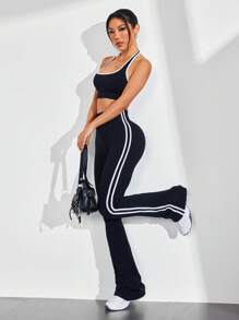 Easithlete 无缝高弹力瑜伽背心和阔腿裤健身套装女士健身套装 - 黑色 - 查看 3