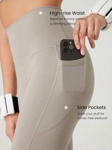 GLOWMODE Set de 2 piezas: Sujetador deportivo Powersculpt™ de espalda cruzada con tirantes anchos que absorbe la humedad y proporciona una sensación fresca, y mallas de 24" para entrenamiento de alto impacto, correr y entrenar con copas desmontables