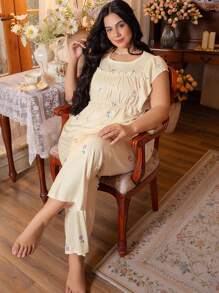 Côtesoire Floral Print Ruffle Hem Plus Size Women Pajama Top & Pants Set - Multicolor - View 3