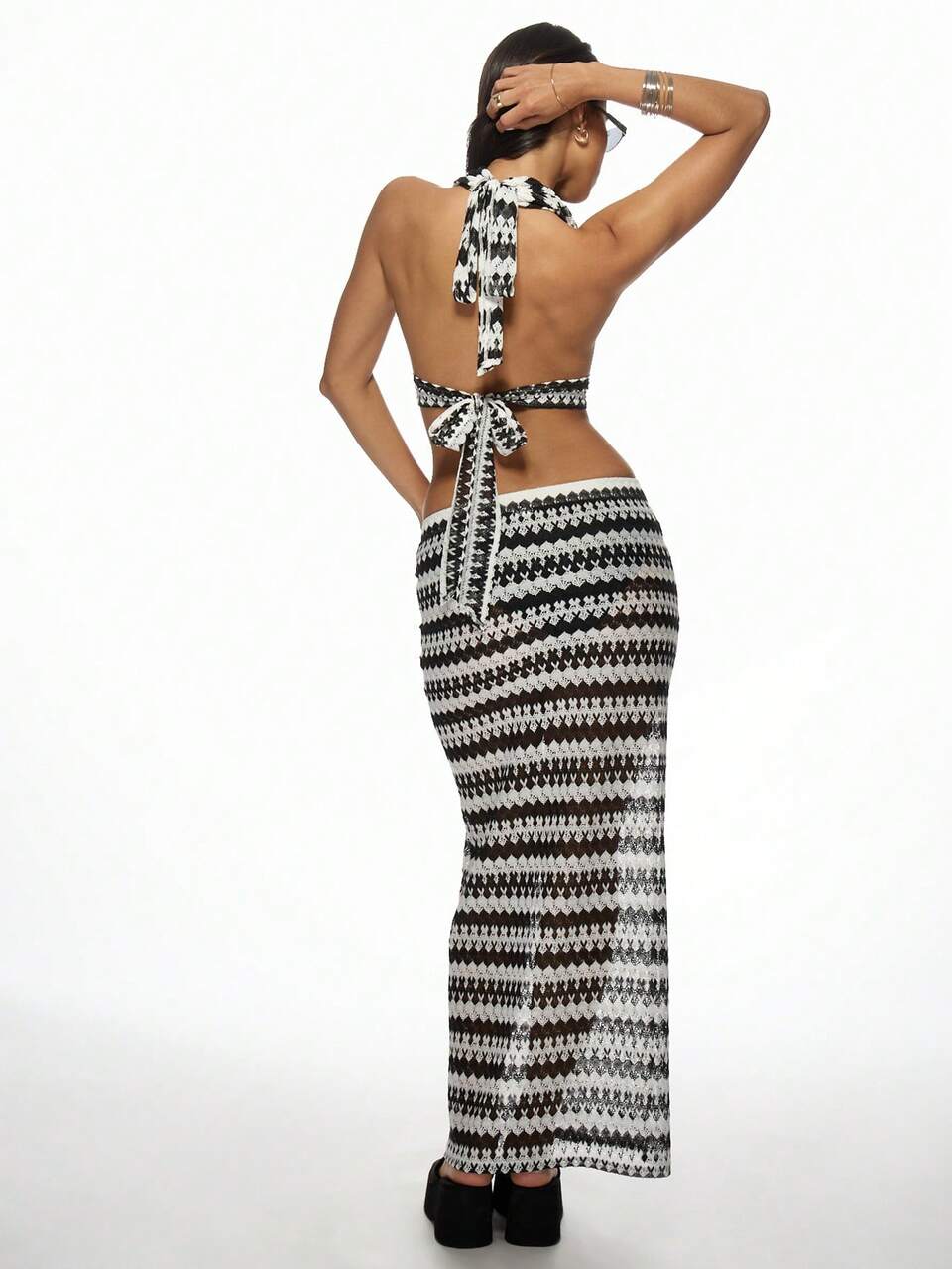 MISSGUIDED Retro Zig Zag Knit Co-Ord Set Halter Crop Top Maxi Skirt Two Piece Festival Beach Vacation Summer Party Set Boho Style Resort Wear