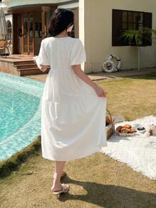 DAZY 春季新款夏季女式刺绣泡泡袖高腰长裙，适合初次约会的迷人装扮 - 白色 - 查看 8