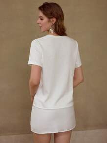 MOTF PREMIUM Camiseta con detalles de rhinestones y estampado floral estéreo - Blanco - Ver 5