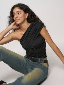 Easelle Women's Black Knit Ruched Slim One-Shoulder T-Shirt - Multicolor - View 4