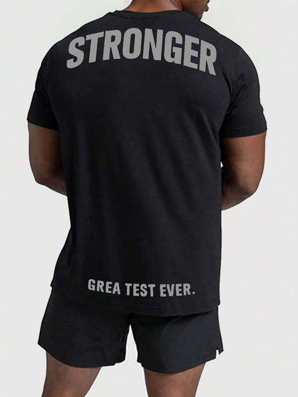 Manfinity Running Camiseta deportiva básica con gráfico de letra para hombre estilo novio