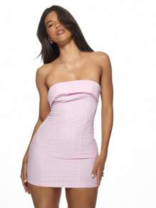 MISSGUIDED Vestido corto mini sin tirantes tipo bandeau con estampado de cuadros rosa tipo , vestido ajustado sin hombros para fiesta de primavera, cóctel o jardín