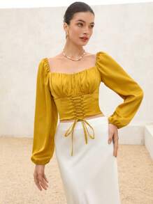 Aveloria Rosie Blouse à manches courtes et longues, col carré satiné brillant, avec nœud à la taille, style romantique français de vacances