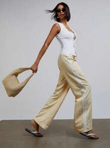 Athîral Women Plain Sleeveless Scallop Trim Tie Front Camisole, Vacation Wear